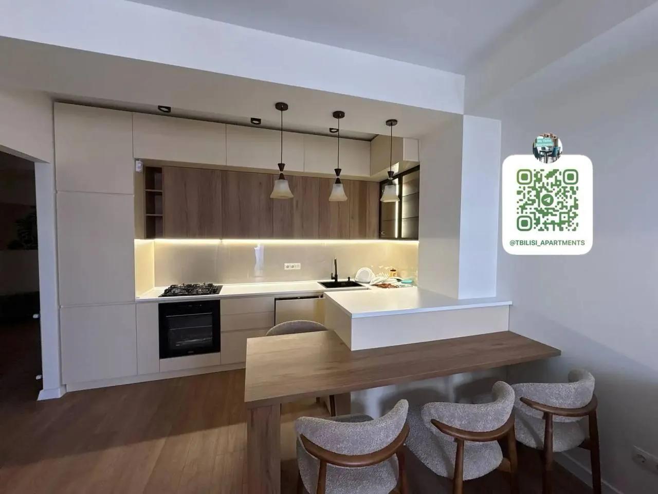 Квартира 85 м² с 3 комнатами в Сабуртало