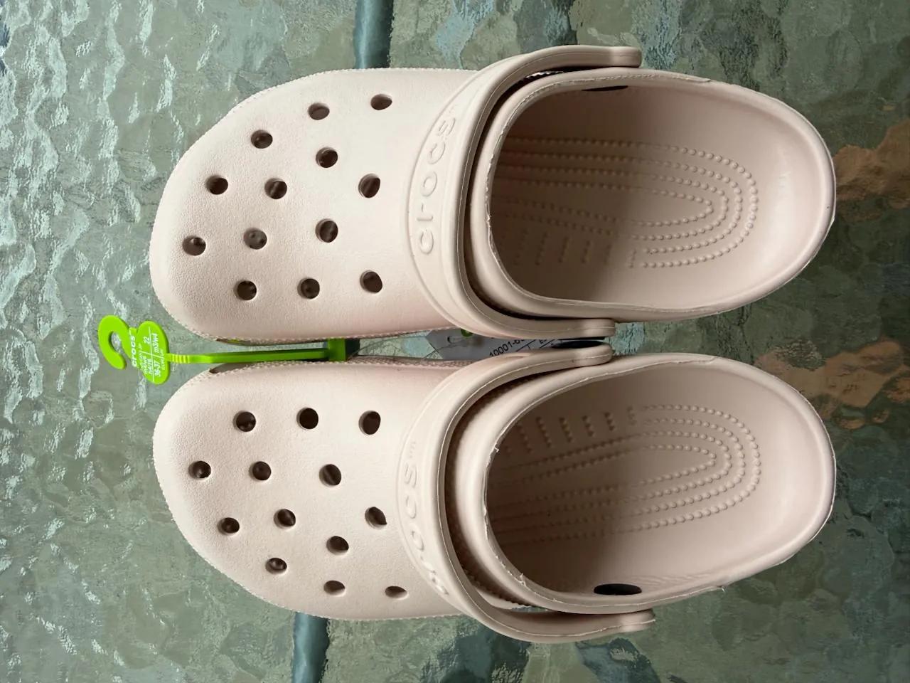 Crocs Classic Clog новые EU36-37