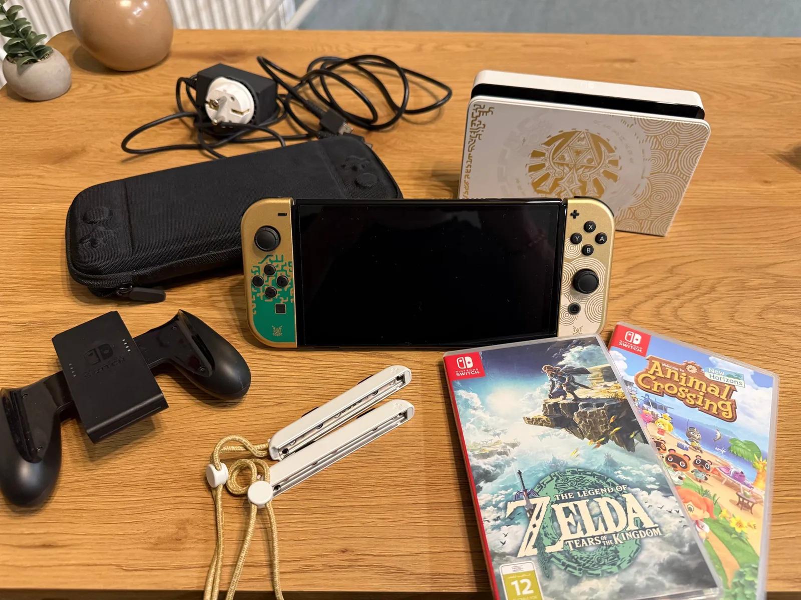 Nintendo Switch OLED Zelda Edition с комплектом