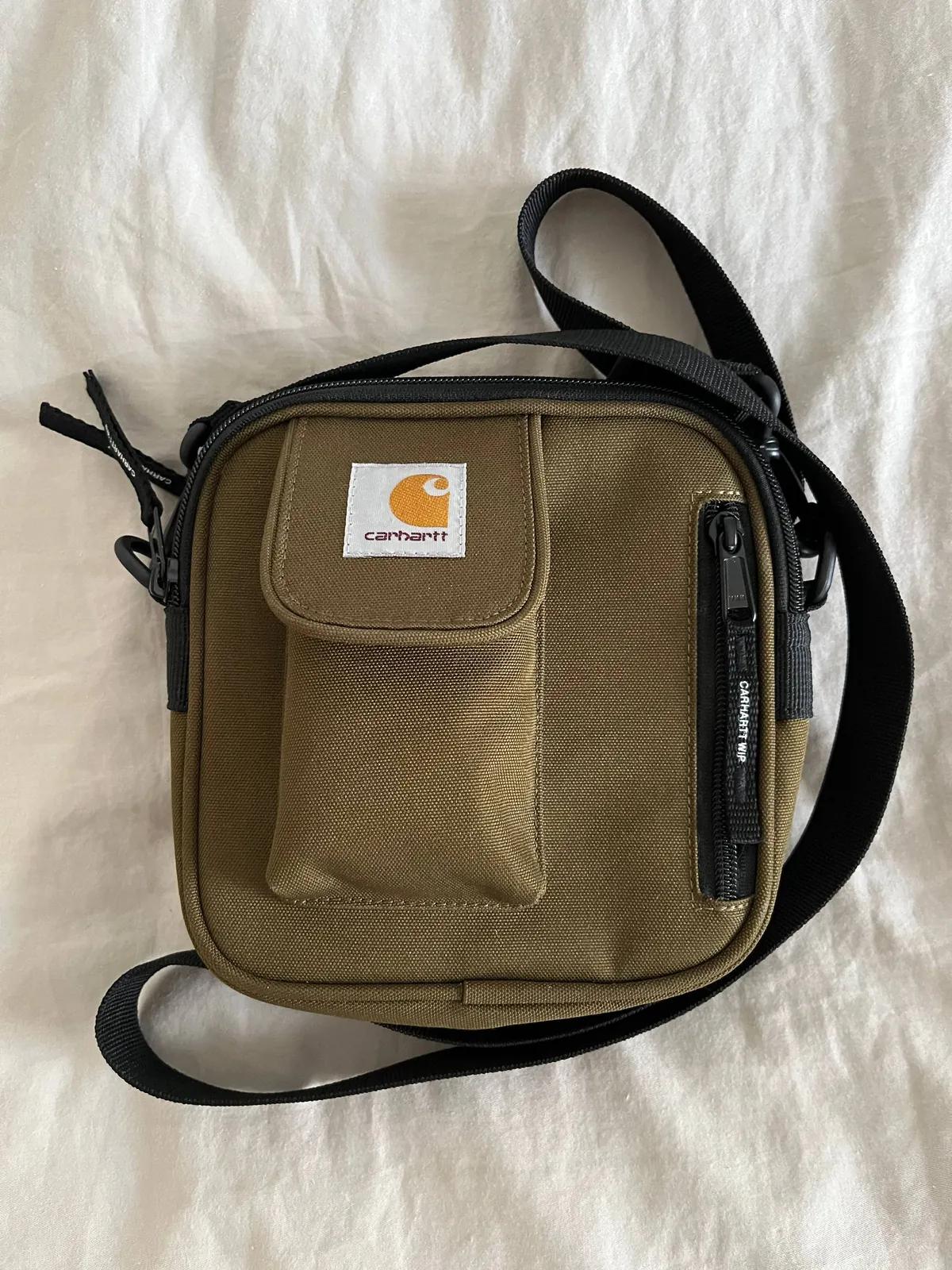 Сумка Carhartt WIP Essentials