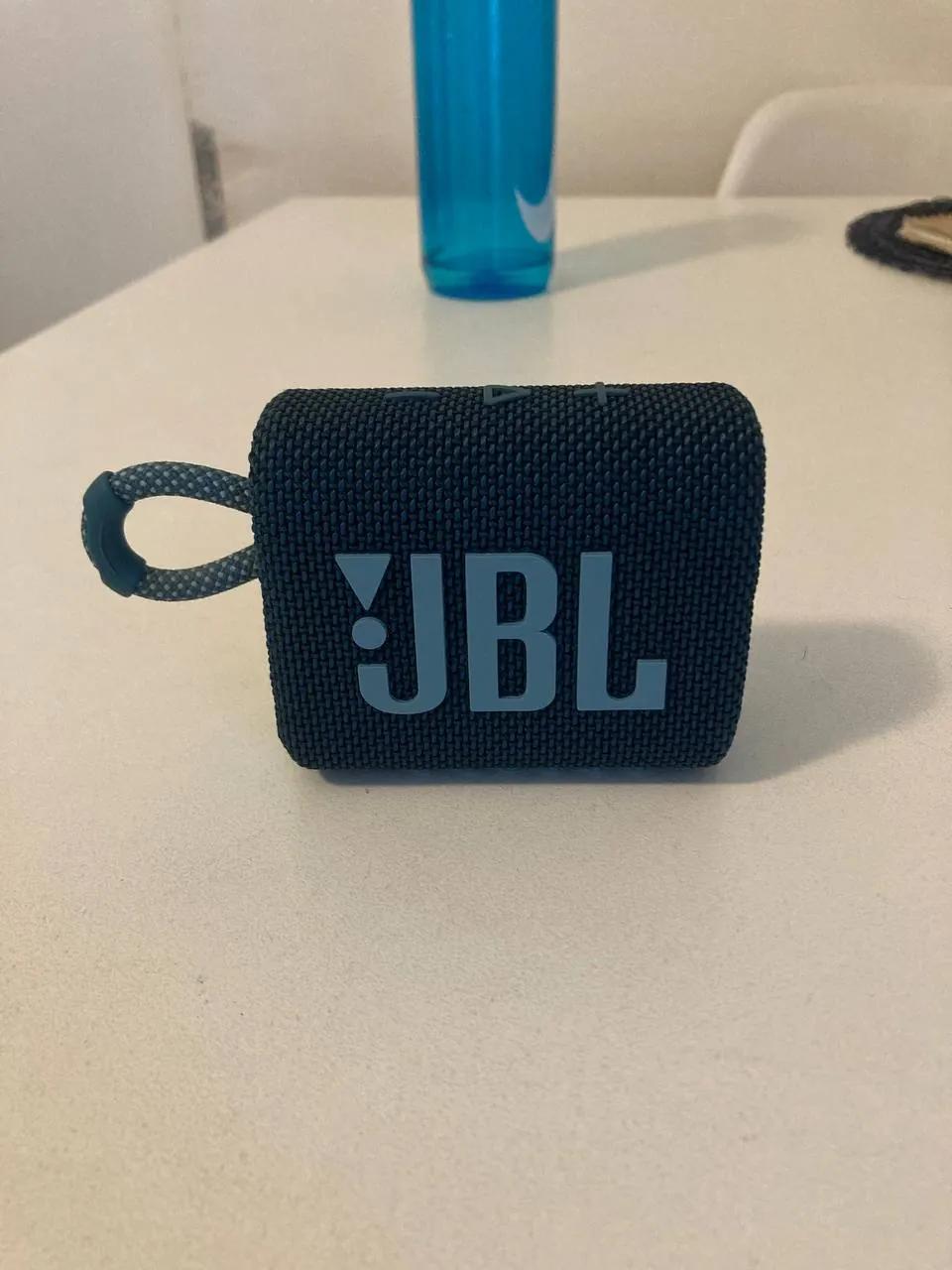 Портативная колонка JBL Go 3