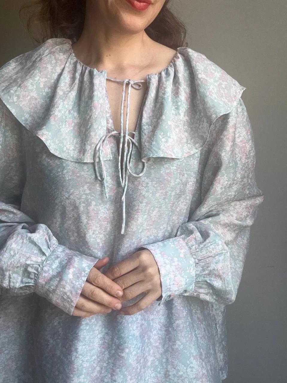 Блуза с воротником H&M, размер XL