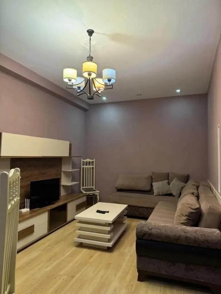Квартира 85 м² с балконом в Сабуртало