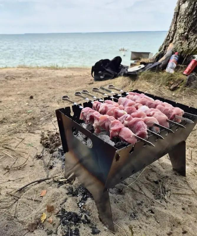 Мангал разборной с решёткой