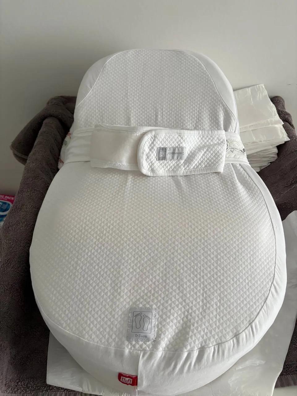 Кокон для новорождённого Cocoon Baby