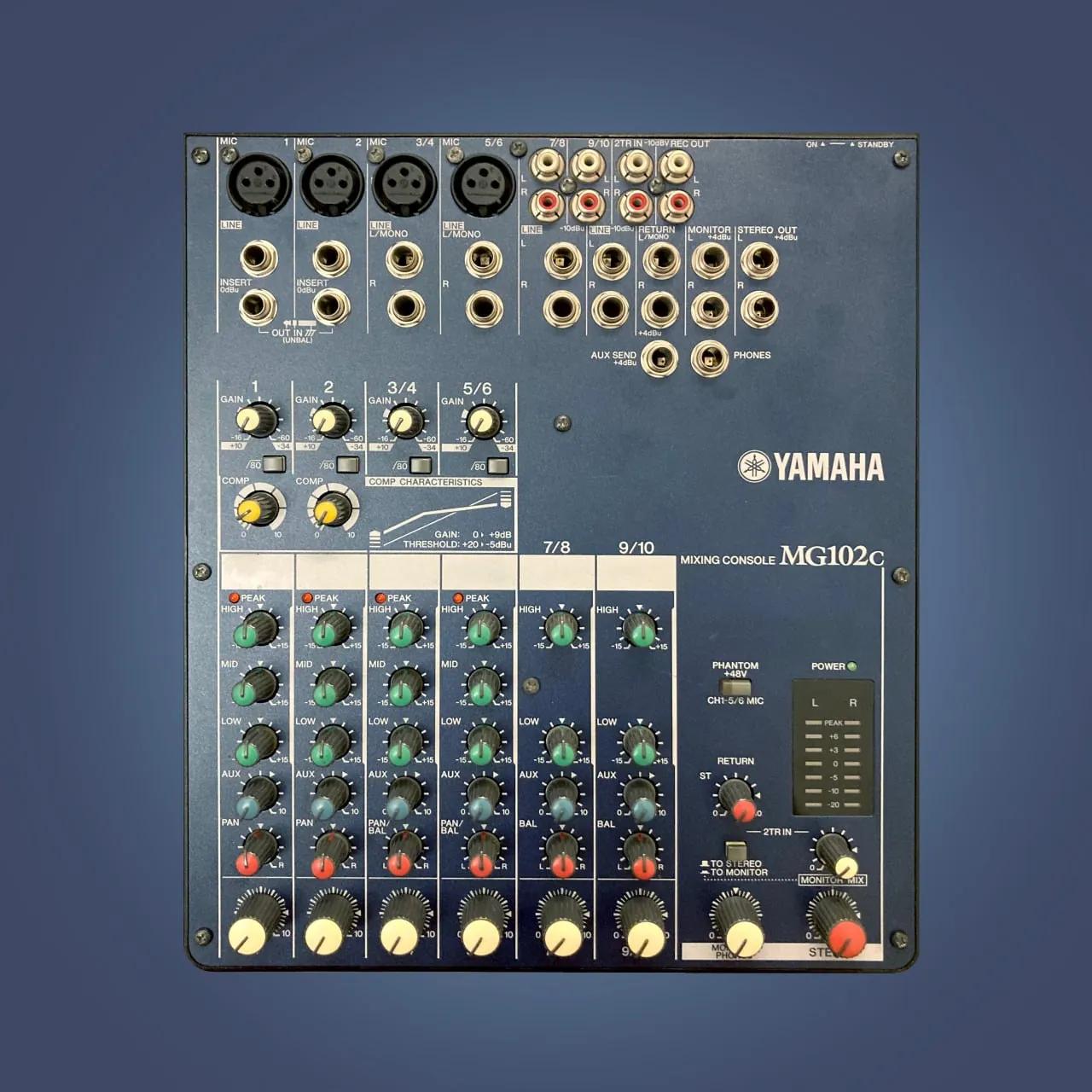 Микшер Yamaha MG102C 10 каналов