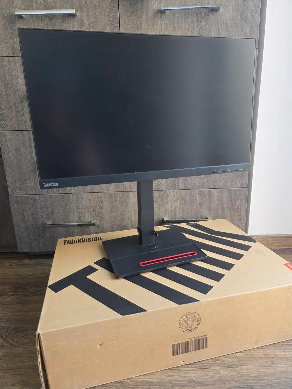 Монитор Lenovo ThinkVision T24i