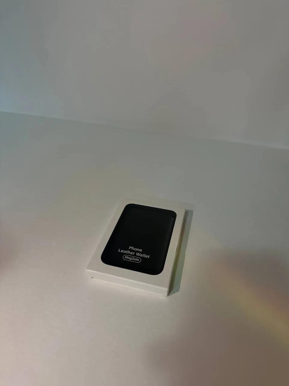 Картхолдер MagSafe кожаный чёрный