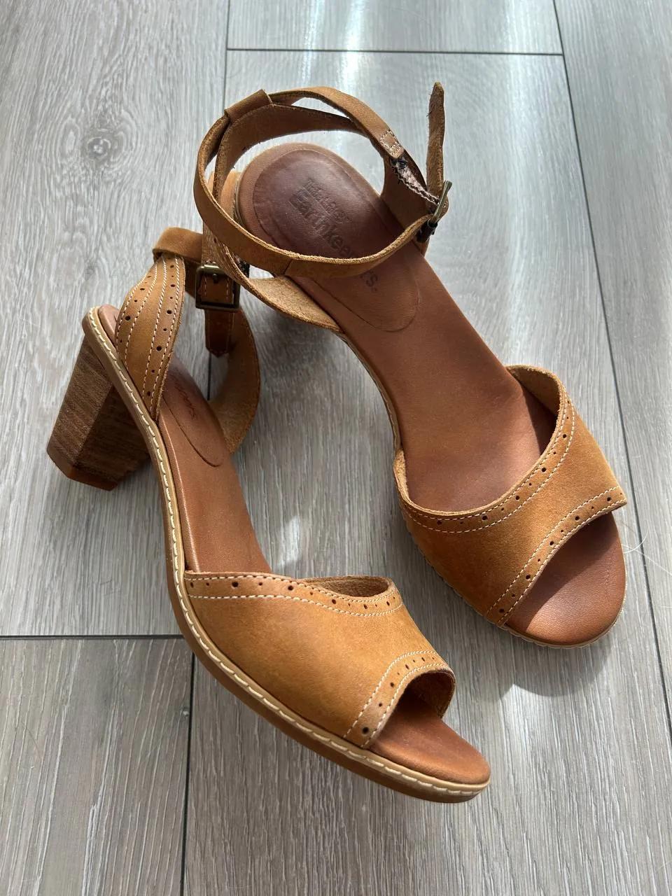 Босоножки Timberland кожаные размер 37