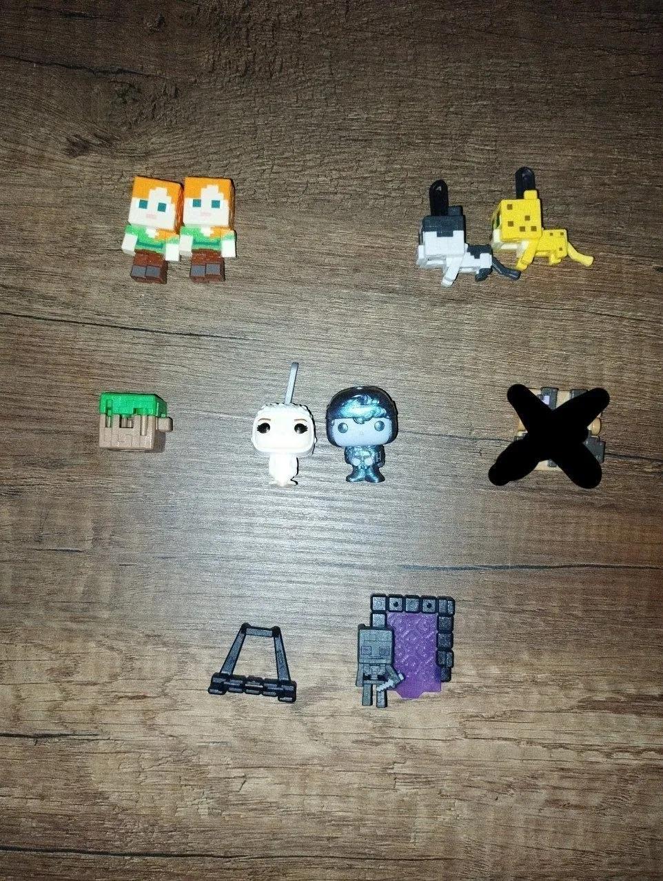 Фигурки Kinder Joy Minecraft ОСД