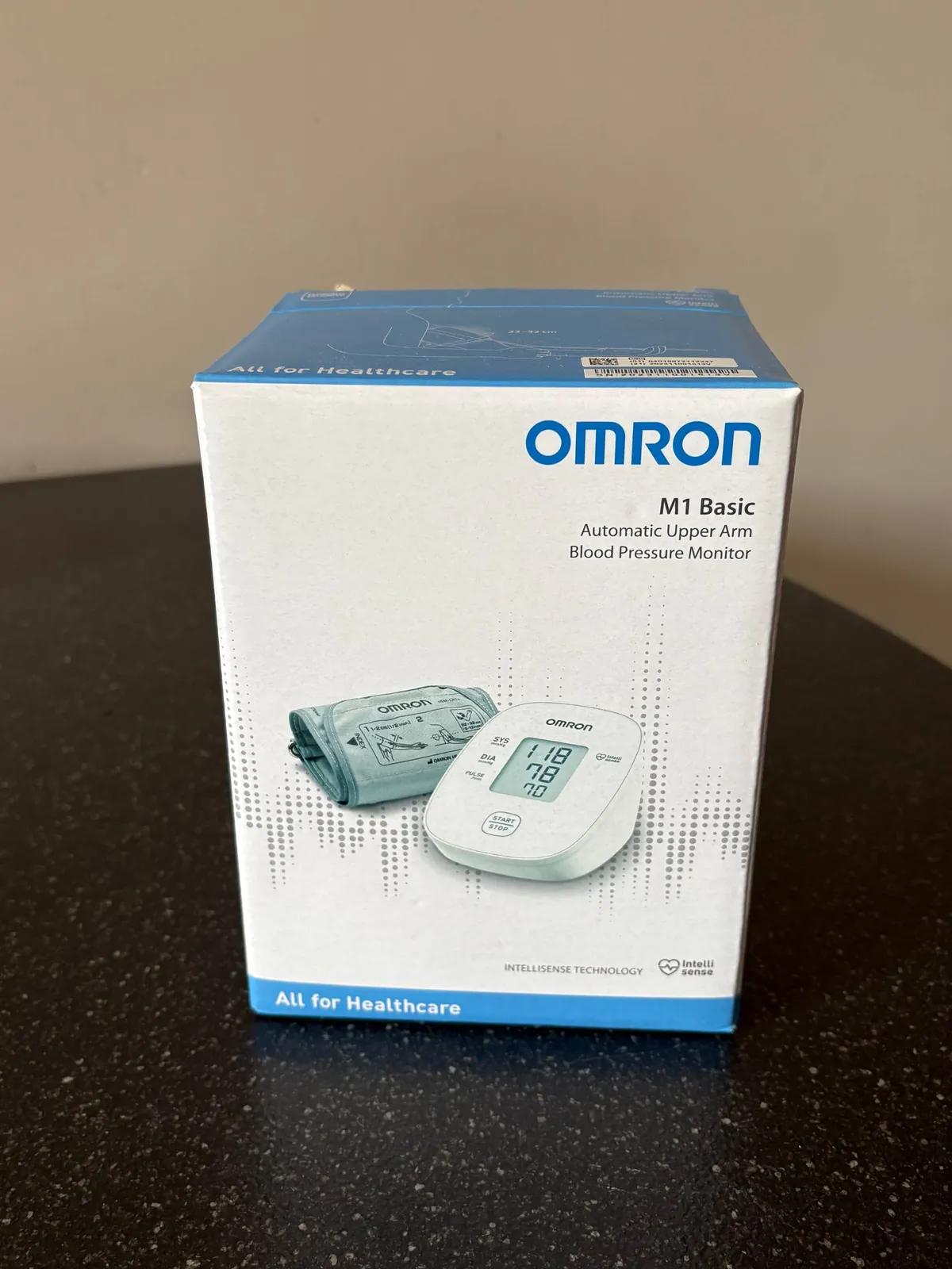 Тонометр OMRON M1 Basic автоматический