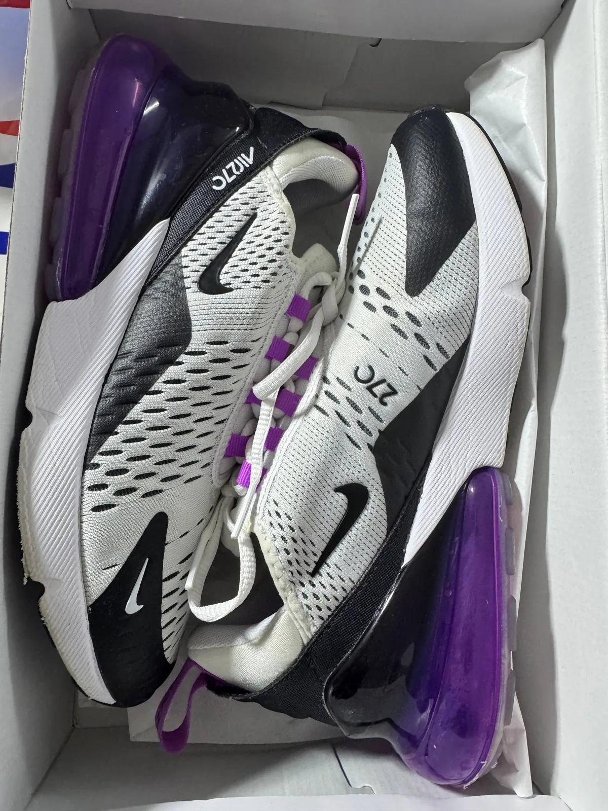 Кроссовки Nike Air Max 270 размер 39