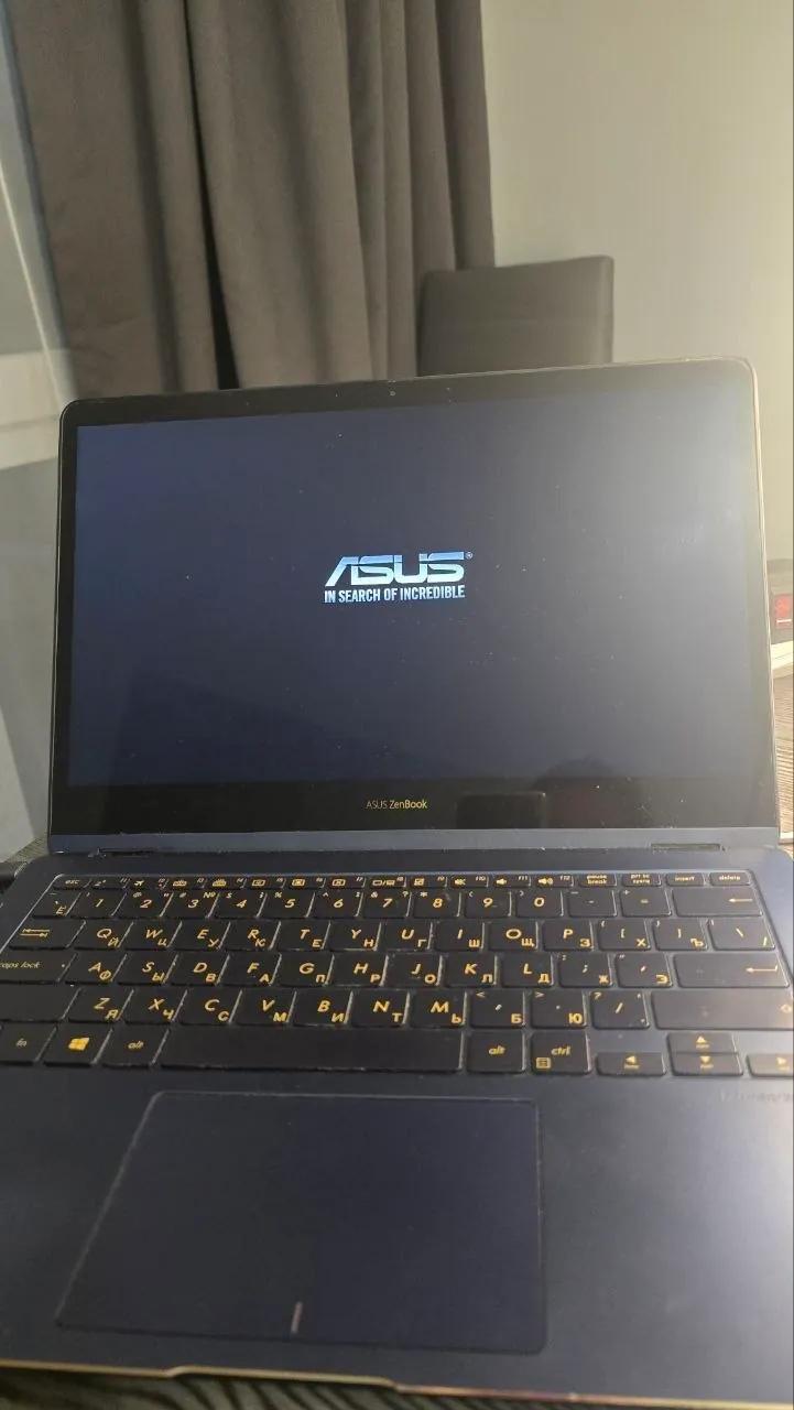 Ноутбук ASUS ZenBook Flip UX370UA