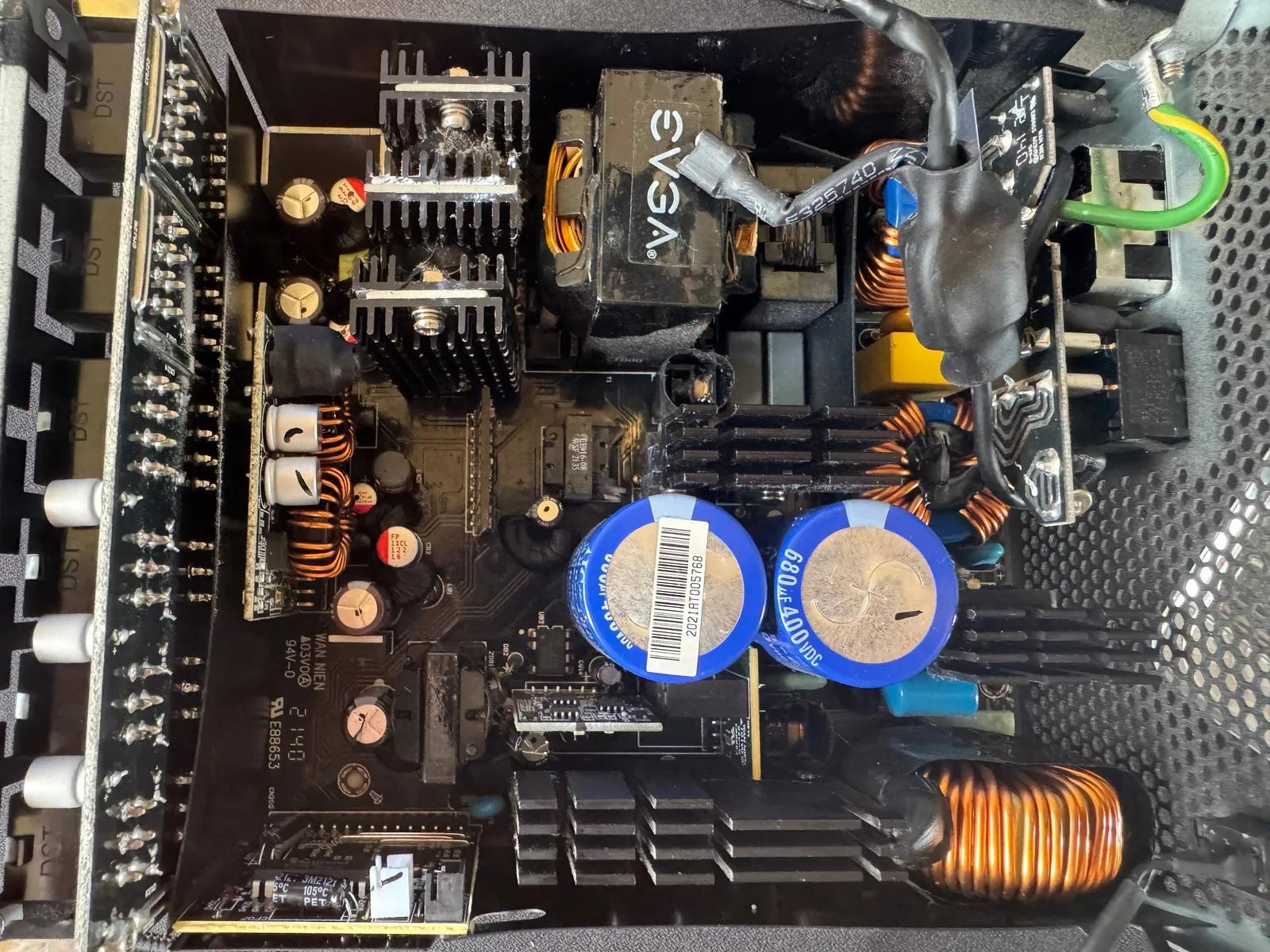 Блок питания EVGA SuperNova 1300GT
