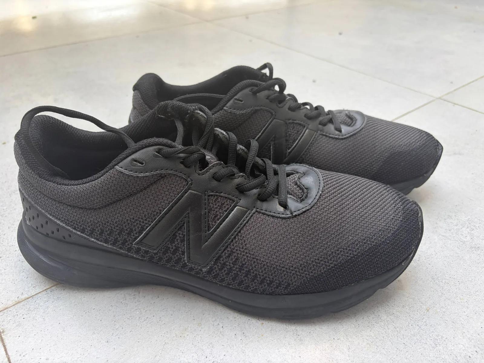 Кроссовки New Balance 411 размер 44.5