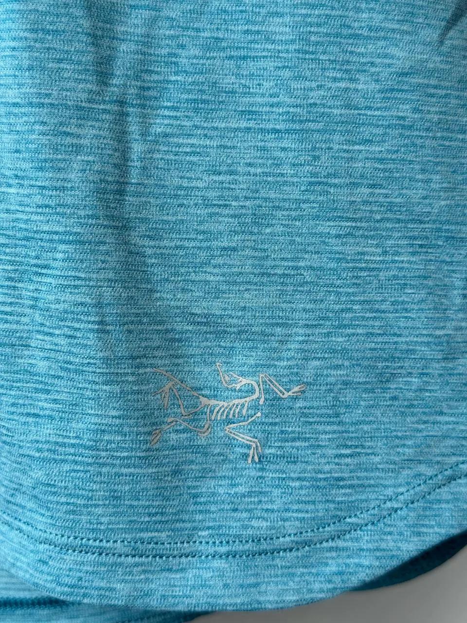 Футболка Arcteryx женская M