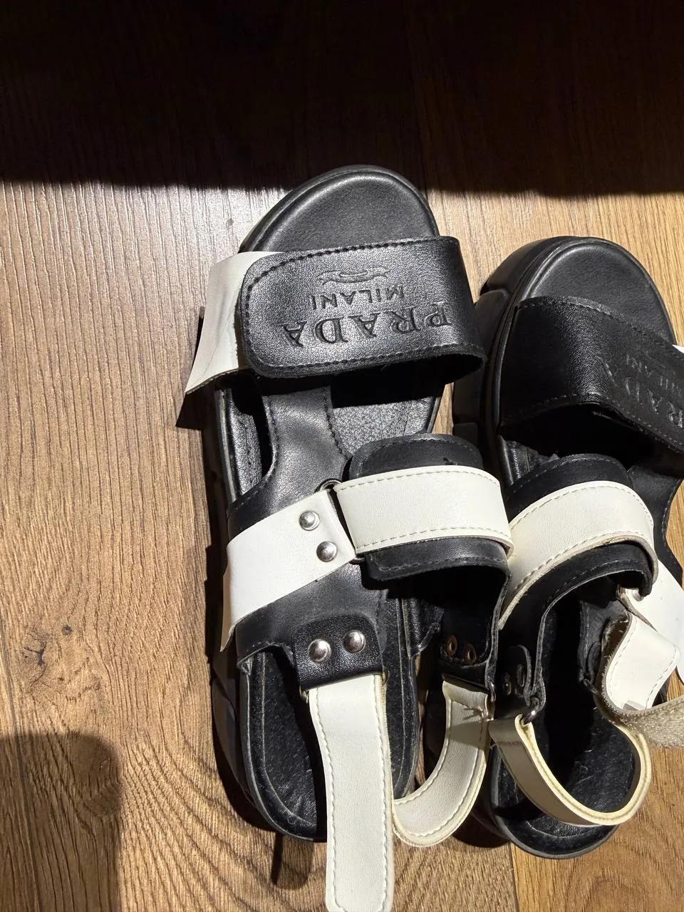 Босоножки Prada женские