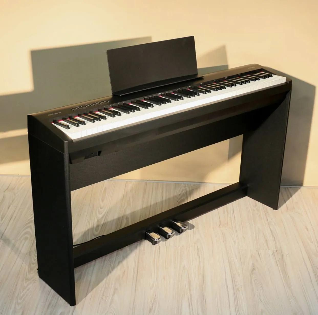 Пианино цифровое Roland FP-30
