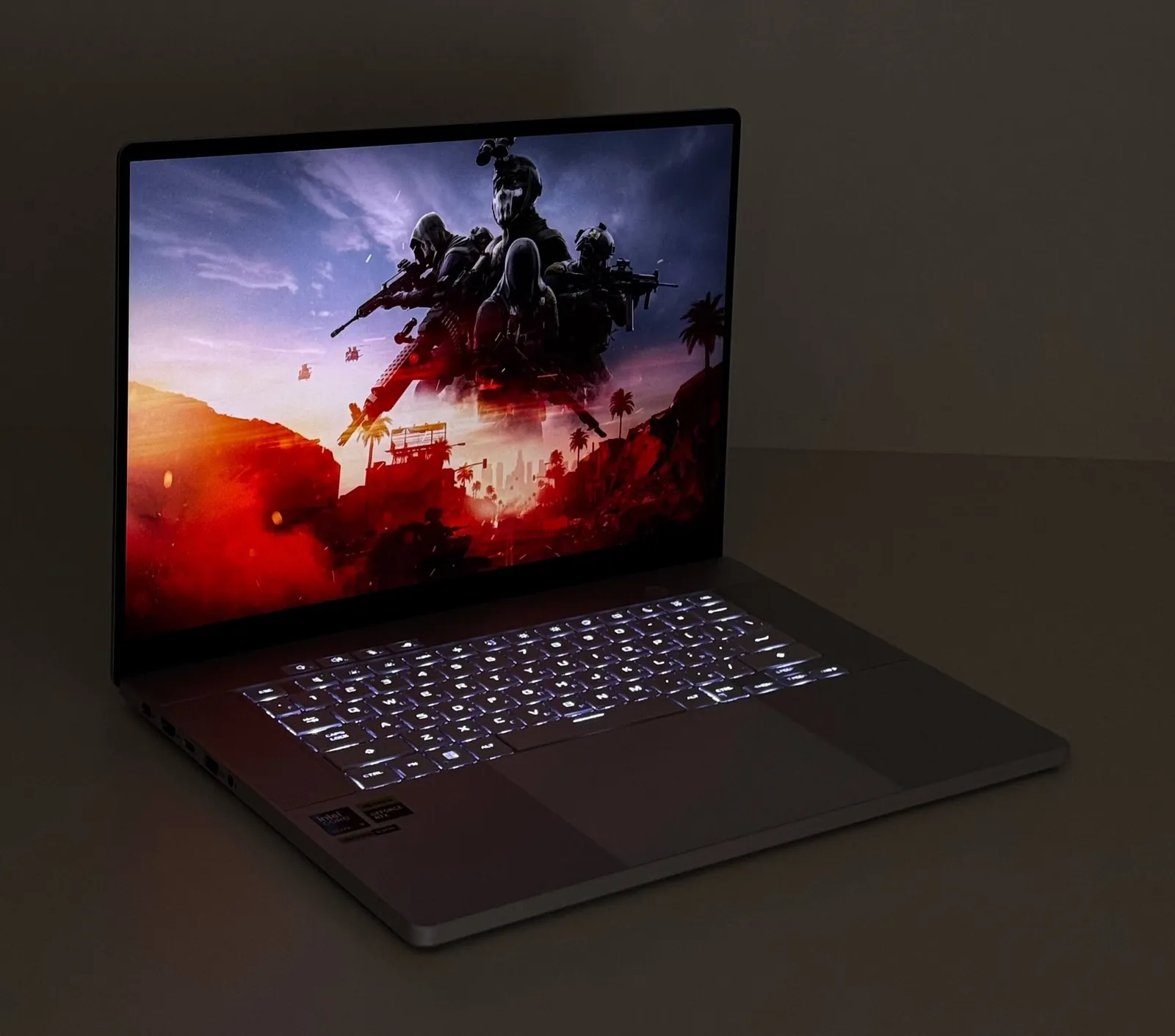 Ноутбук ASUS ROG Zephyrus G16 2