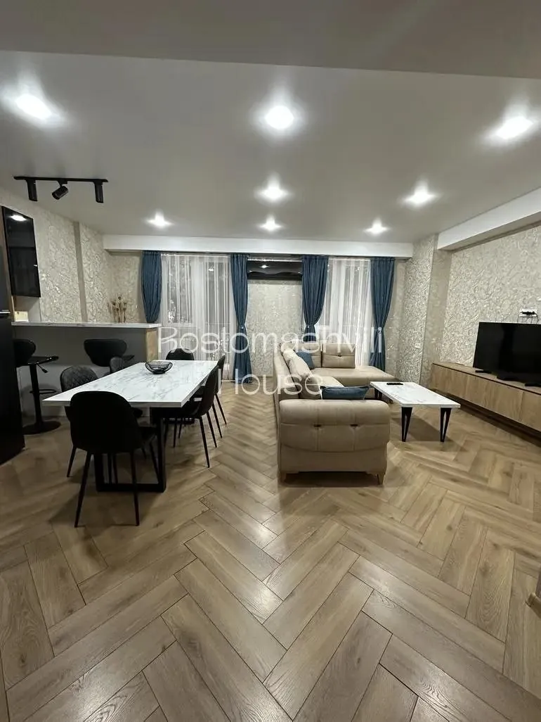Миниатюра 1