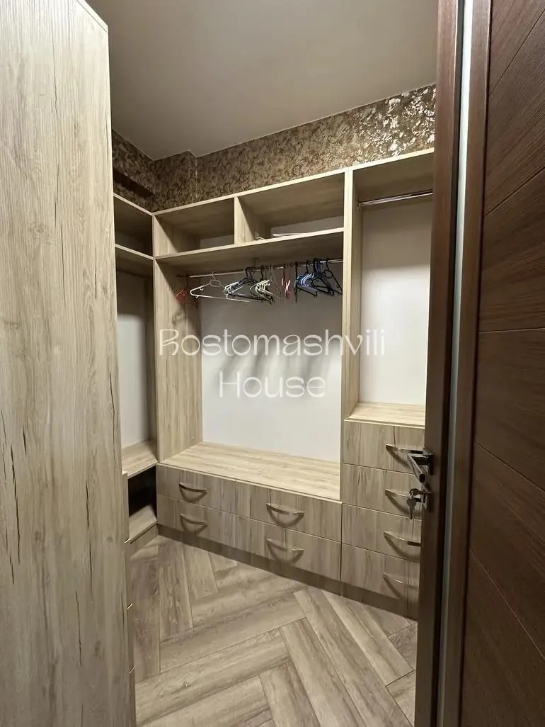 Миниатюра 5