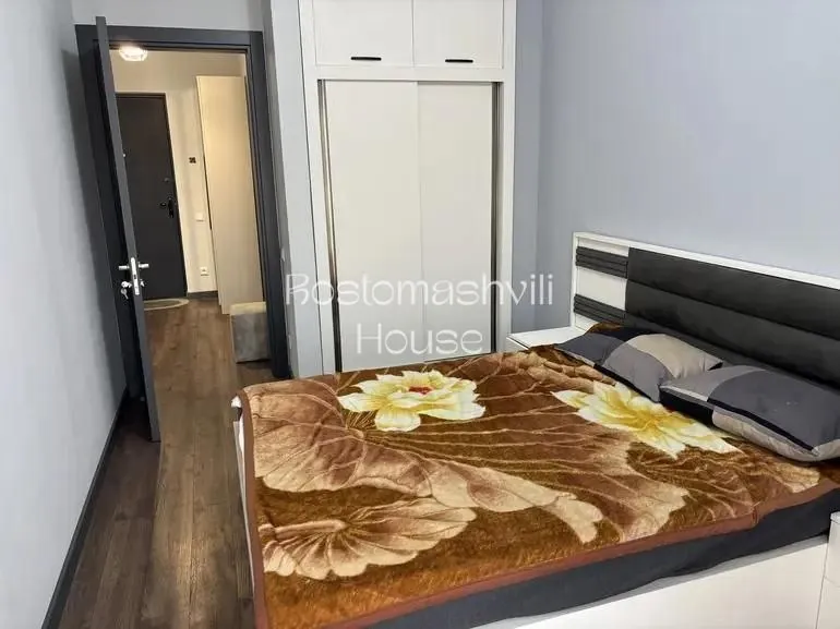Миниатюра 6