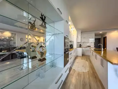 Посуточно квартира Сабуртало 160м 4