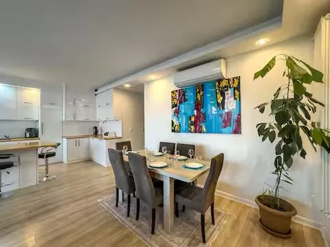 Посуточно квартира Сабуртало 160м 6