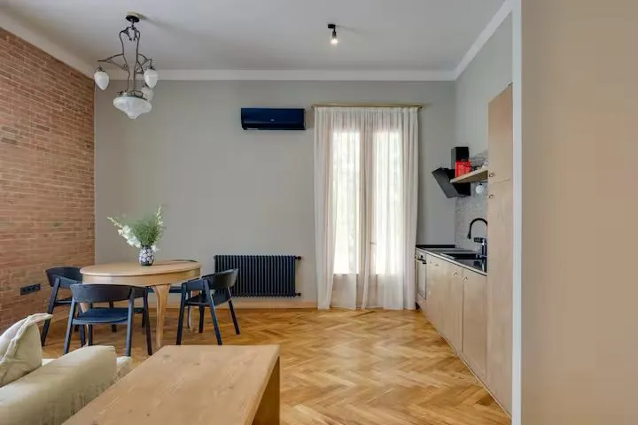 Посуточно квартира Дзвели театр 4