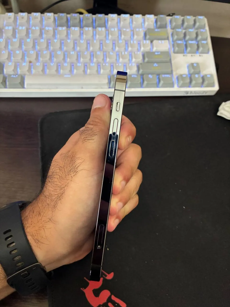 iPhone 12 Pro 128GB с царапинами 5