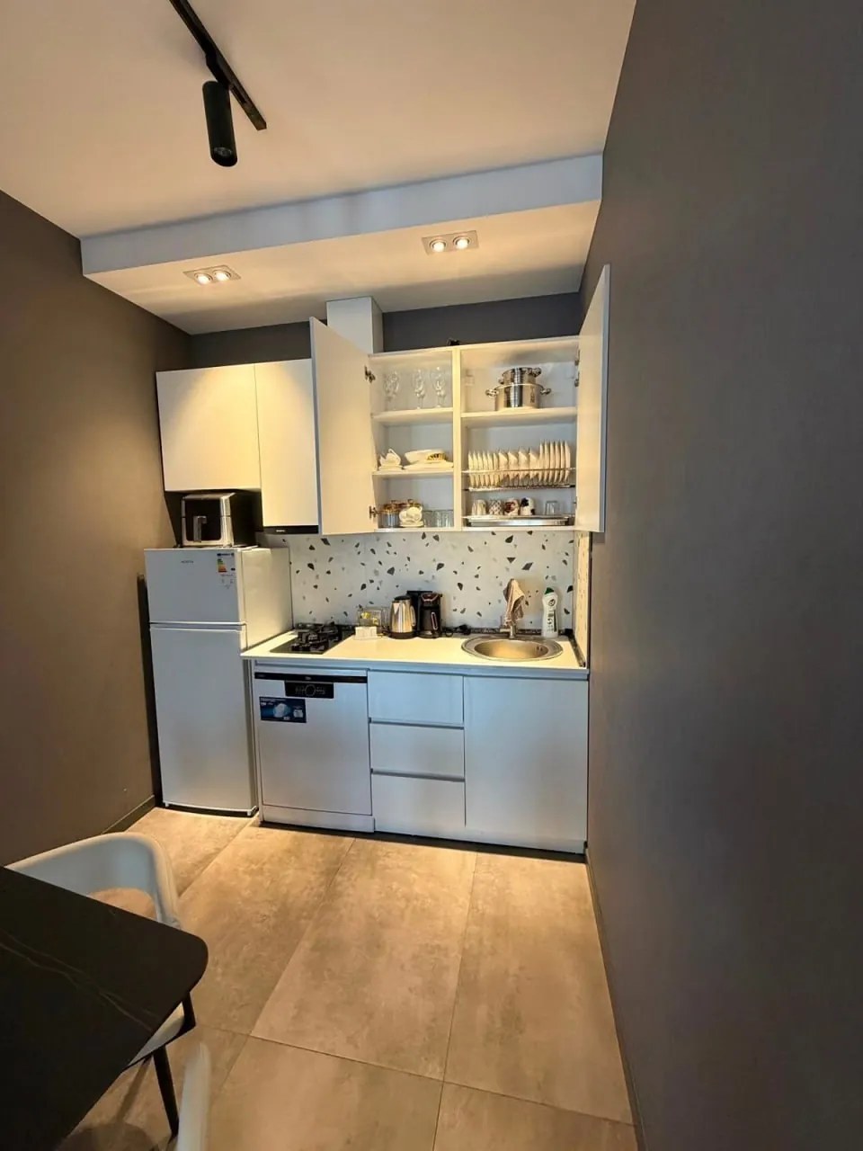 Аренда квартиры Батуми Шартава 120м 3