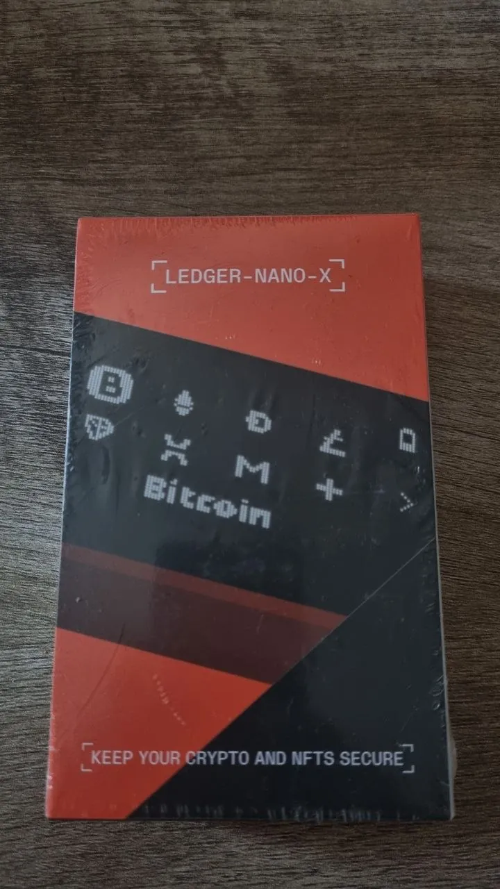 Ledger Nano X холодный кошелёк новый 1