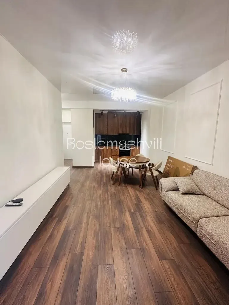 Квартира 70 м² с балконом в Сабуртало 2