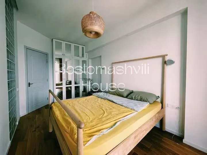 Квартира 60 м² с балконом в Сабуртало 6