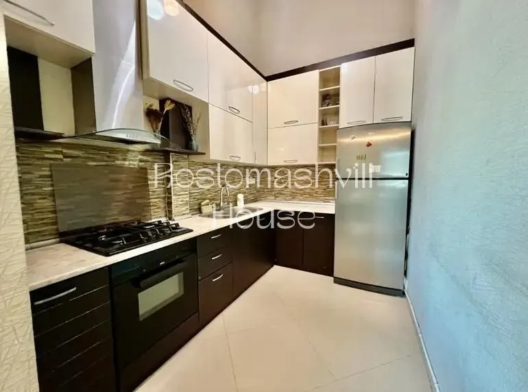 Квартира 155 м² с балконом в Сабуртало 4