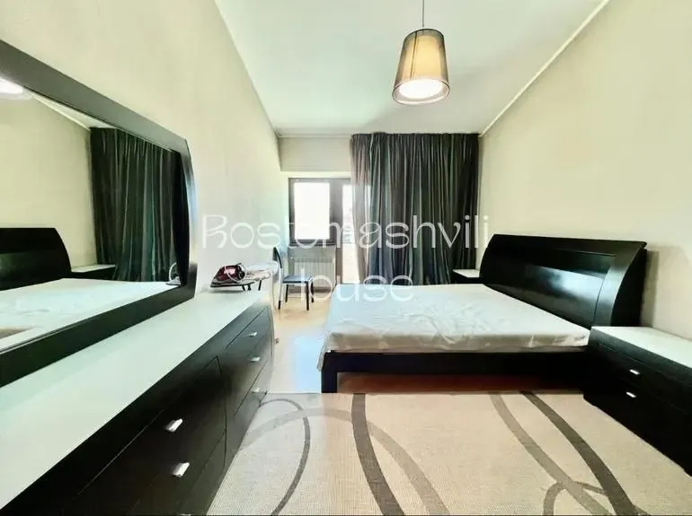 Квартира 155 м² с балконом в Сабуртало 7