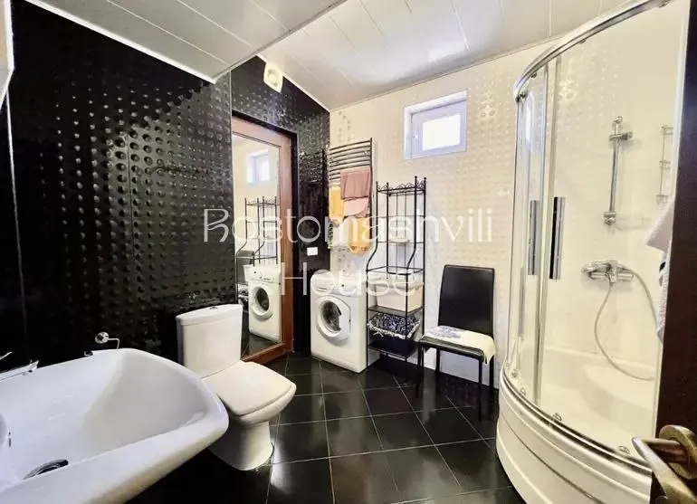 Квартира 155 м² с балконом в Сабуртало 9