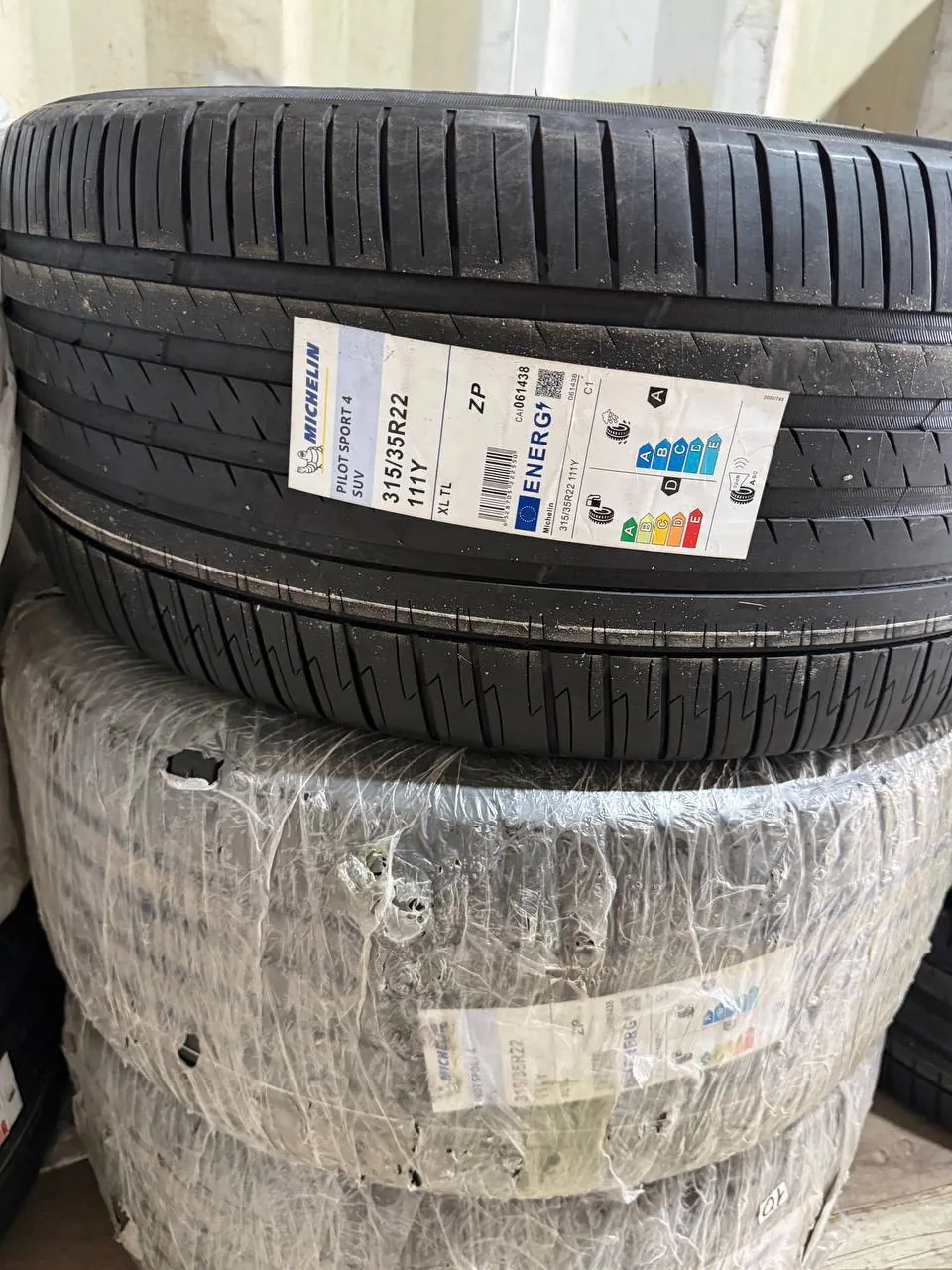 Шины Michelin и Pirelli комплектами 4
