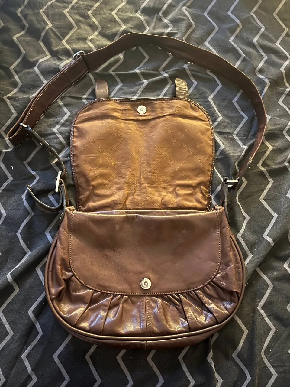 Кожаная сумка Longchamp Idole коричневая 2