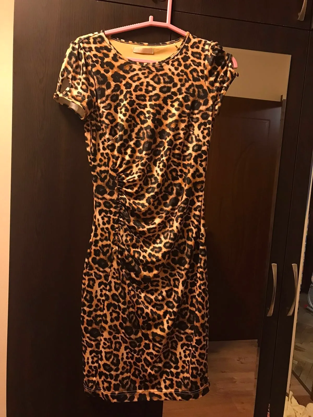 Платья Medicine и Guess женские 2