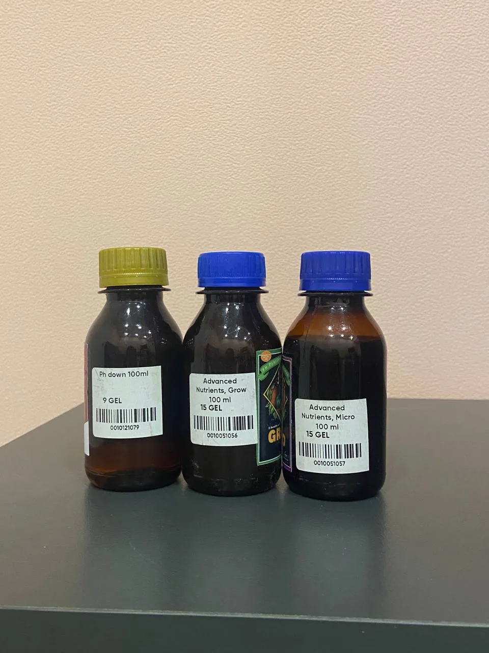 Удобрения Advanced Nutrients и pH down 1
