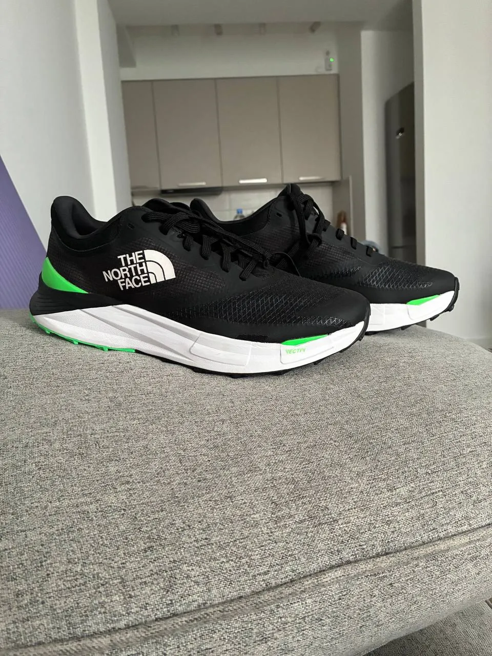 Кроссовки The North Face Vectiv Enduris 3 2