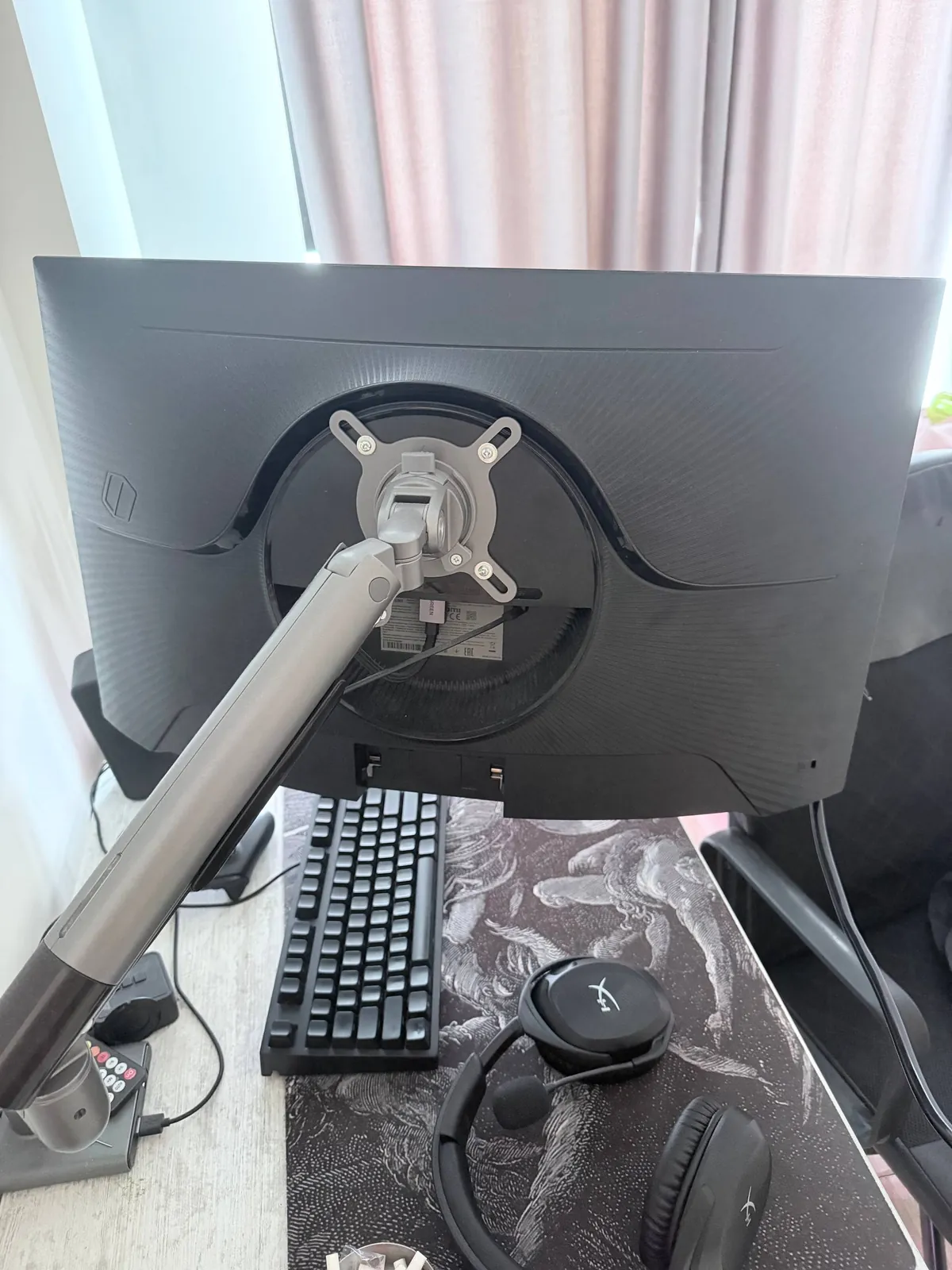 Игровой монитор Samsung Odyssey G5 27 дюймов 2