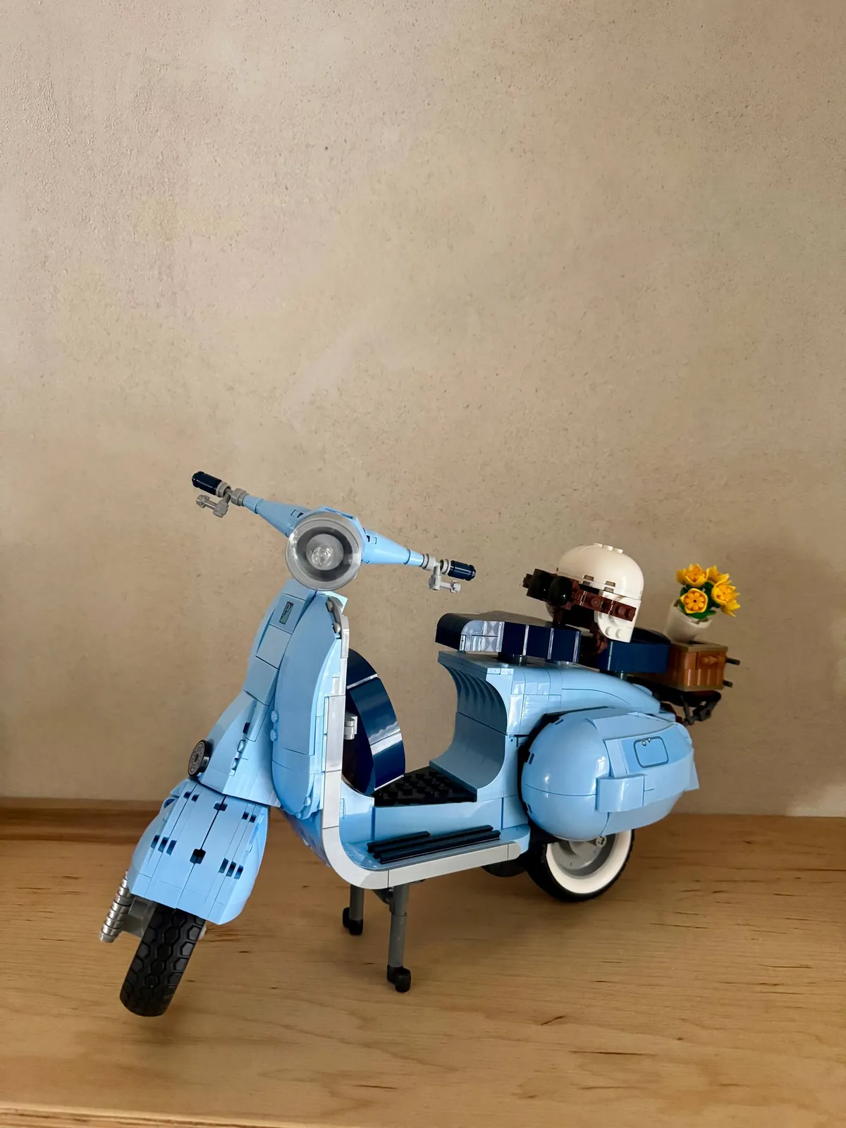 Конструктор LEGO Vespa 125 оригинал 2