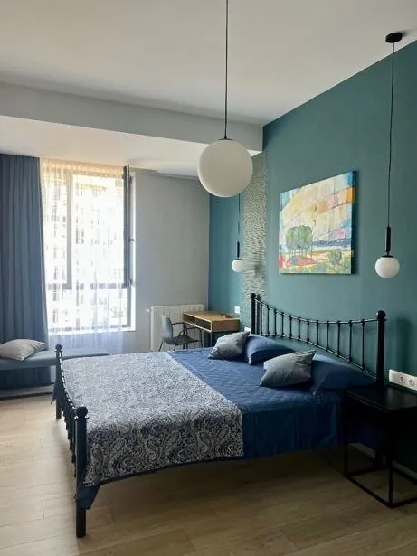 Квартира 85 м² с 3 комнатами в Сабуртало 6