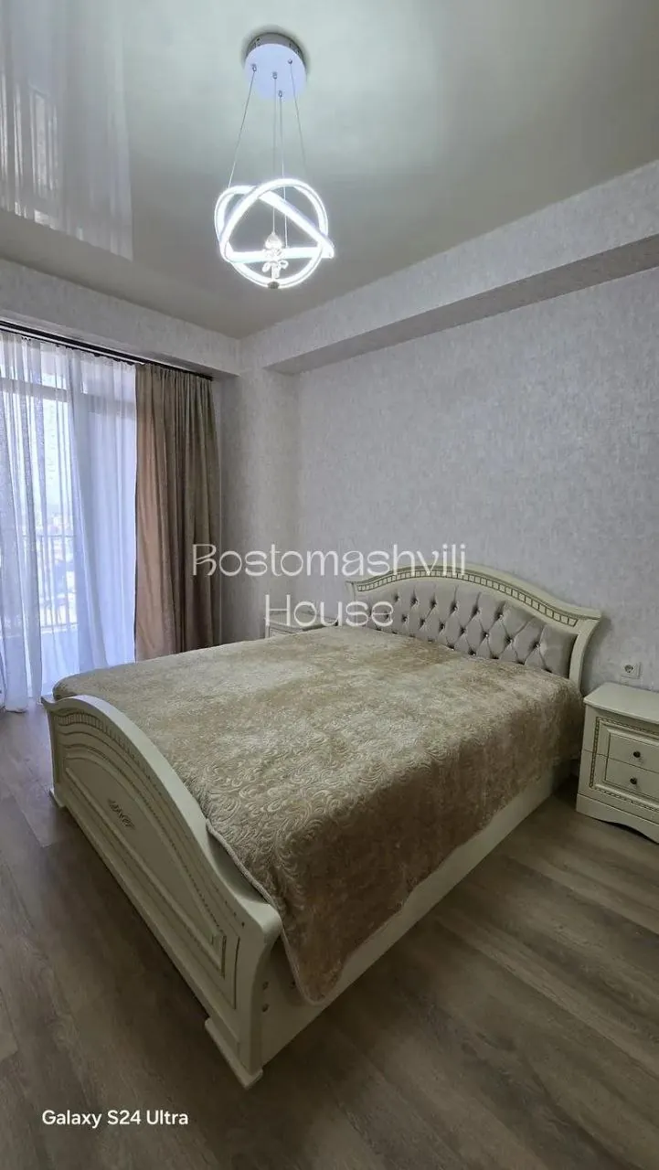 Квартира 57 м² с 2 комнатами в Дидубе 4