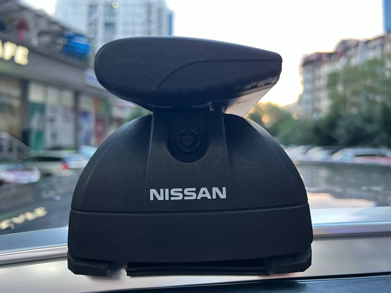 Оригинальные поперечные рейлинги Nissan для авто 3
