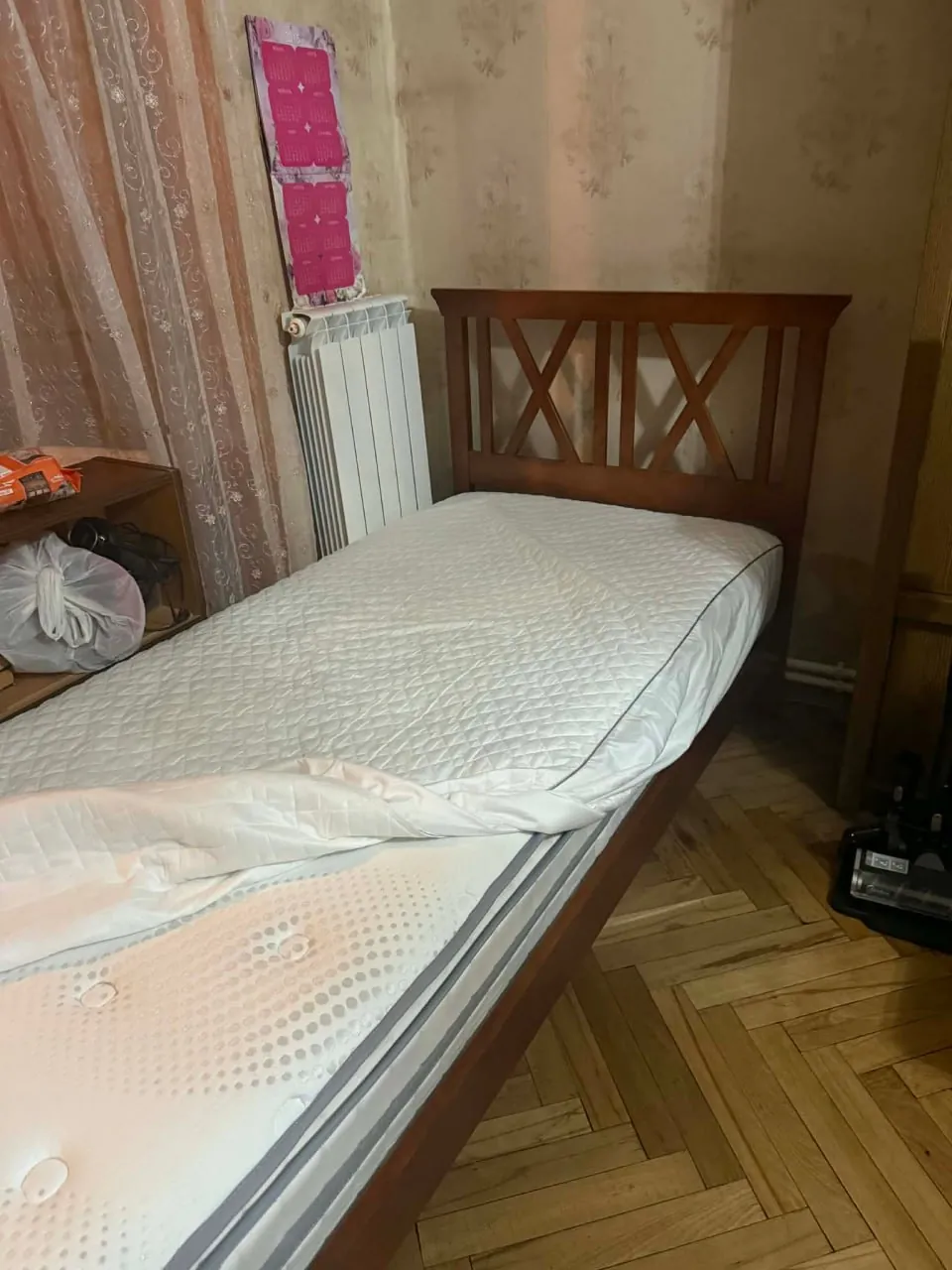 Кровать Марко деревянная с матрасом 1