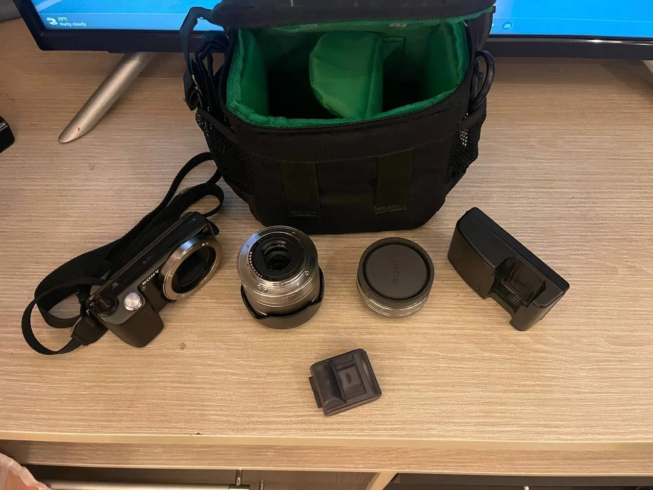 Фотоаппарат Sony NEX-5 с объективами 1