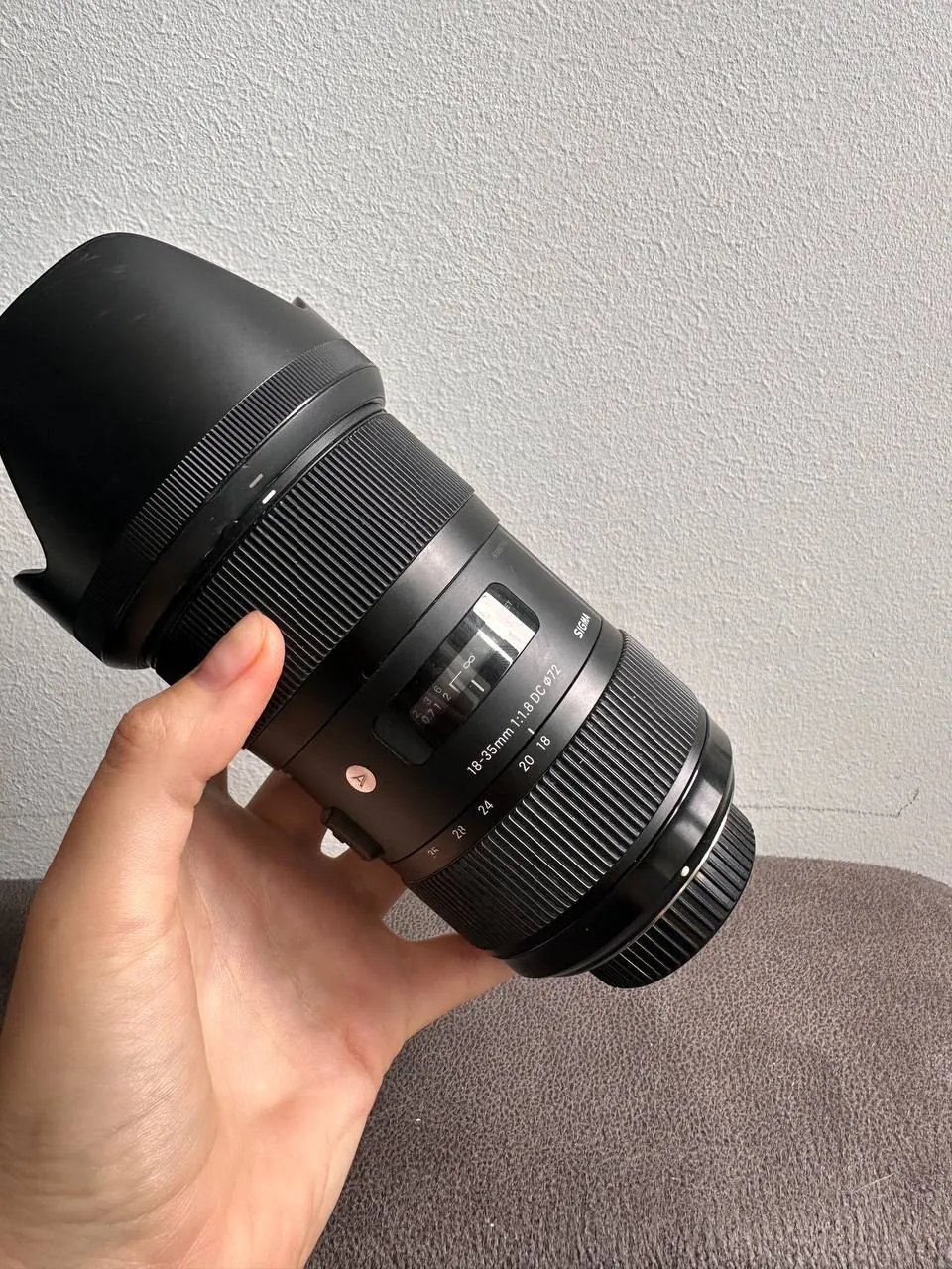 Объектив Sigma 18-35mm f/1.8 Art 2